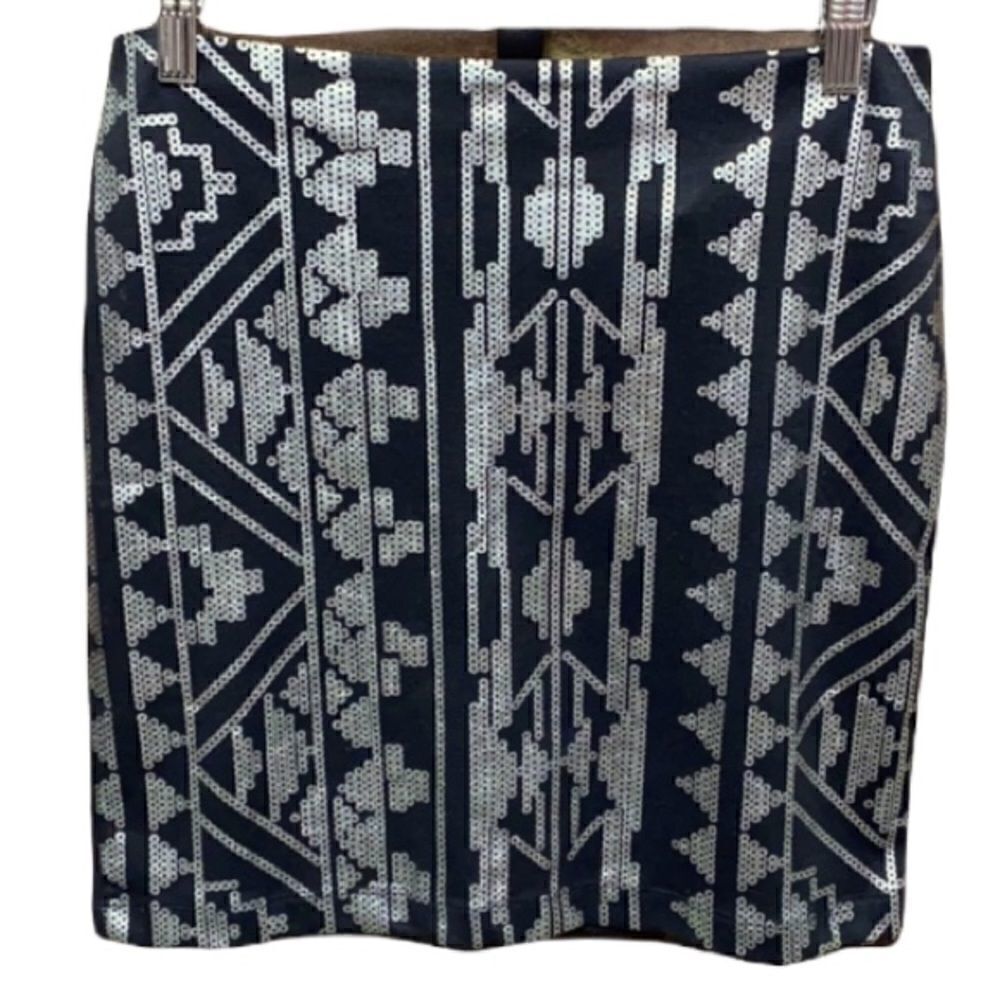 Forever 21 Black Knit Mini Skirt Size Large